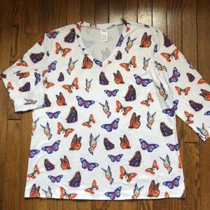 NWOT Butterfly v-neck top from Gallery Collection